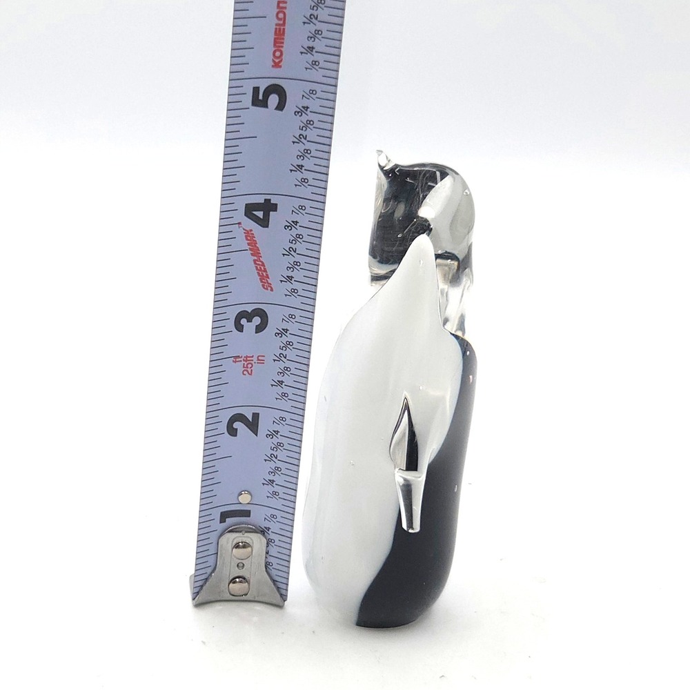 Vtg PENGUIN ART GLASS Hand Blown PAPERWEIGHT Figurine 4.5"‎ Tall - Picture 5 of 6
